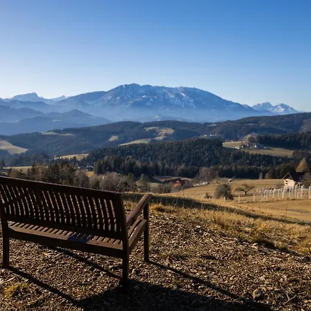 Wild Park Panorama With Hot Tub And Sauna Apartman Tolsti Vrh pri Ravnah naKoroskem