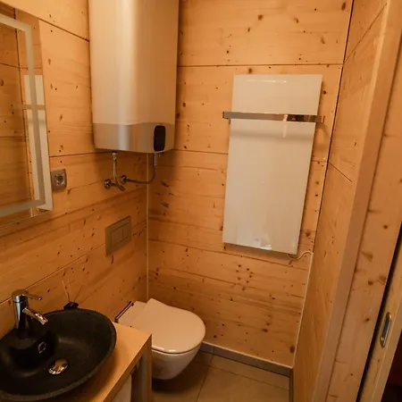 아파트 Wild Park Panorama With Hot Tub And Sauna